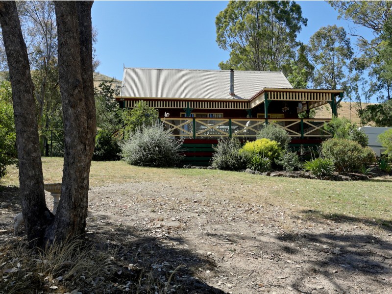 149 Kiernans Rd, Bonnie Doon VIC 3720
