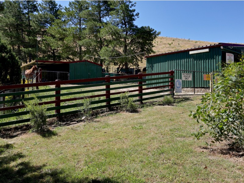 149 Kiernans Rd, Bonnie Doon VIC 3720
