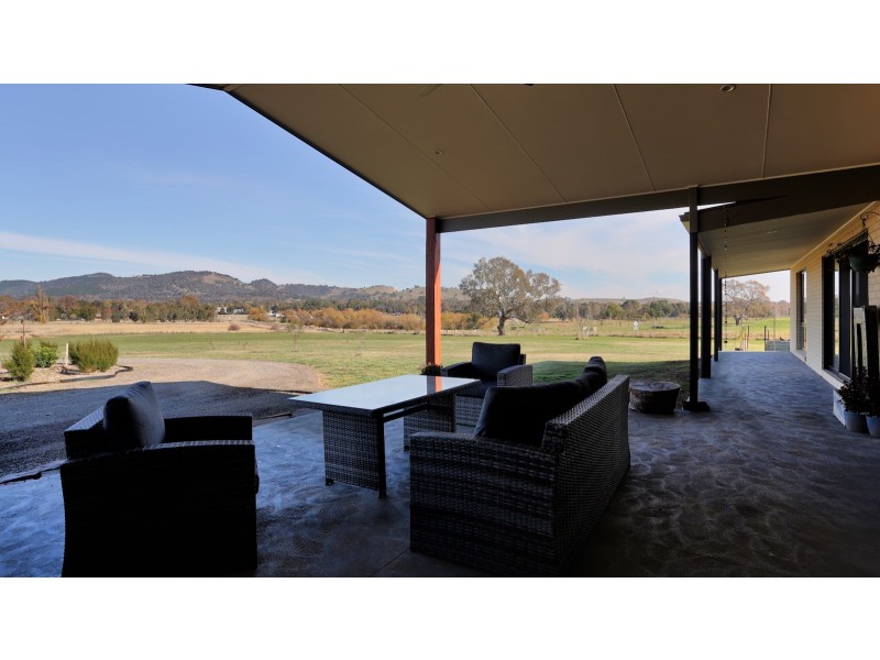 98 Mt Battery Road, Mansfield VIC 3722