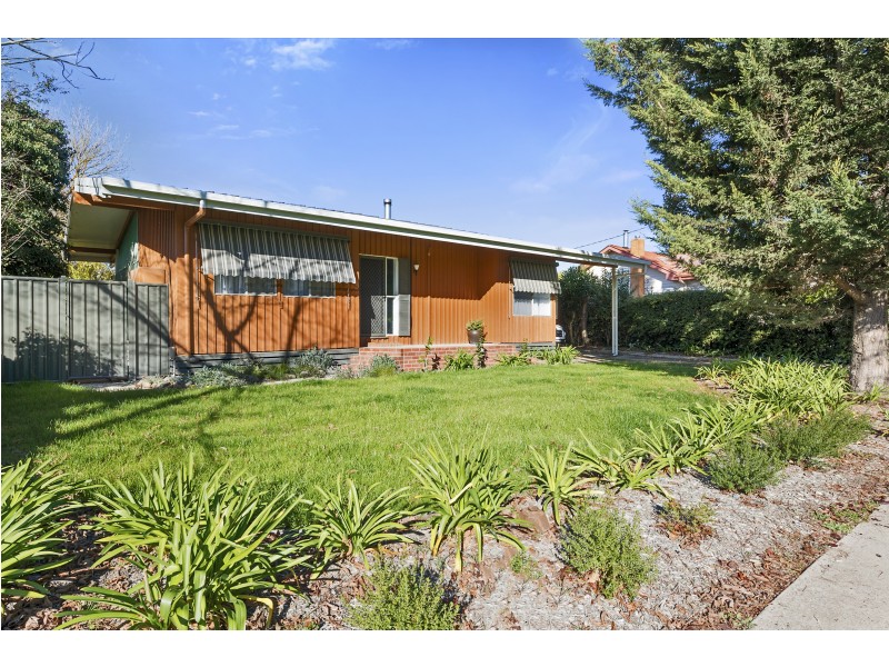 98 Highett Street, Mansfield VIC 3722