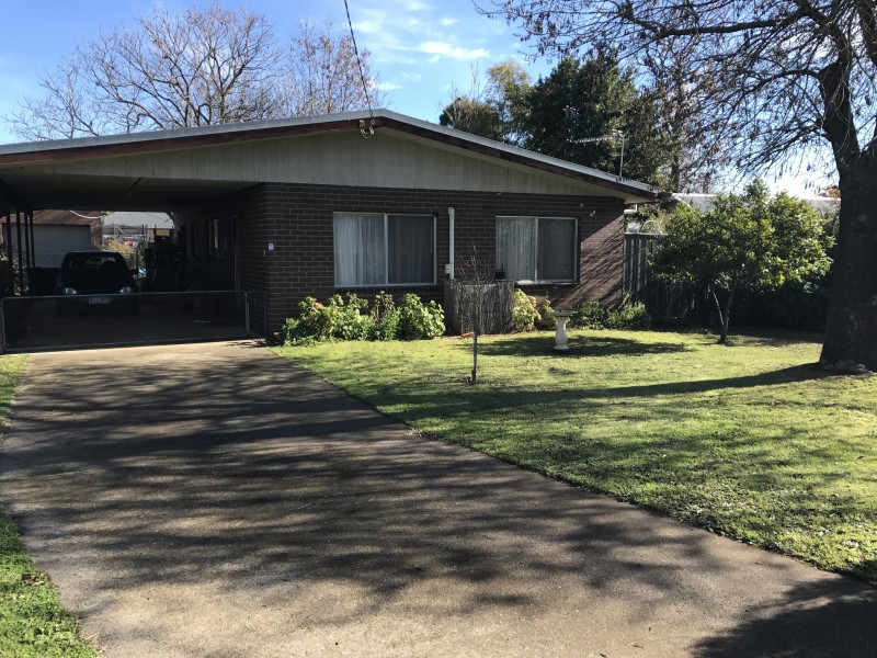 1 Finlason Street, Mansfield VIC 3722