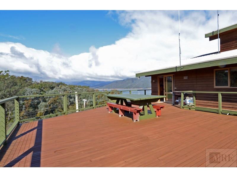 1 Murmuring Way, Goughs Bay VIC 3723