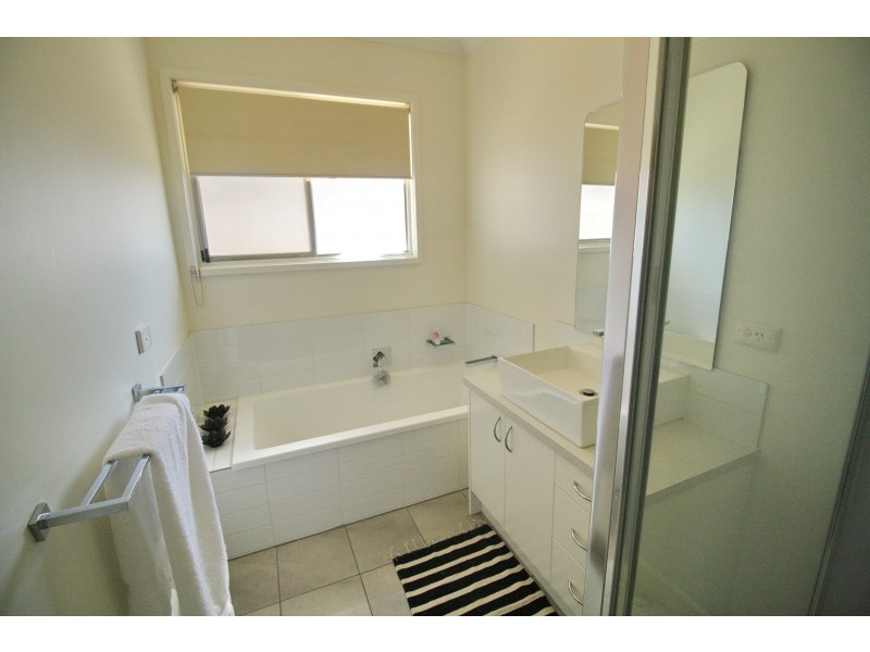 15 Rowe Street, Mansfield VIC 3722