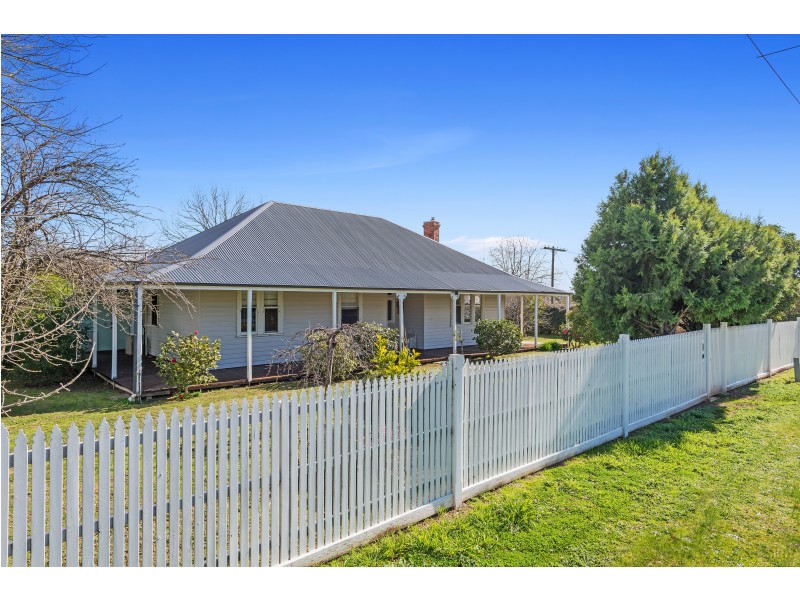 19 Apollo Street, Mansfield VIC 3722