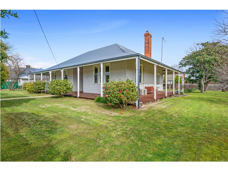 19 Apollo Street, Mansfield VIC 3722