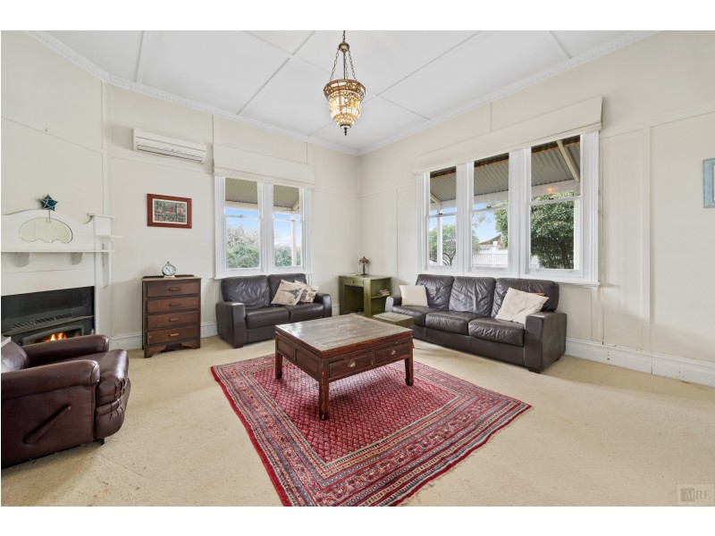 19 Apollo Street, Mansfield VIC 3722
