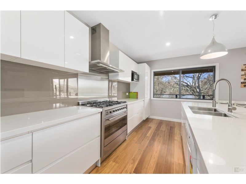 19 Doon Court, Bonnie Doon VIC 3720