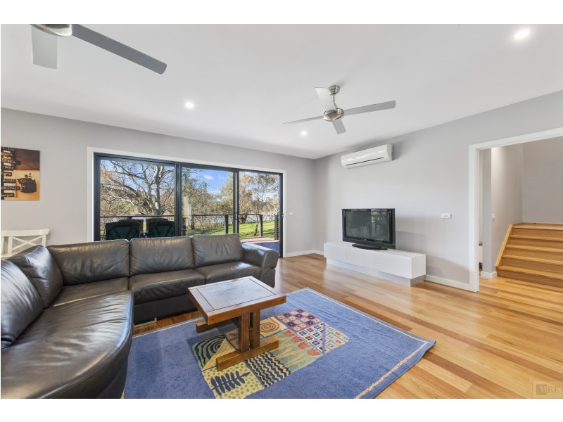 19 Doon Court, Bonnie Doon VIC 3720