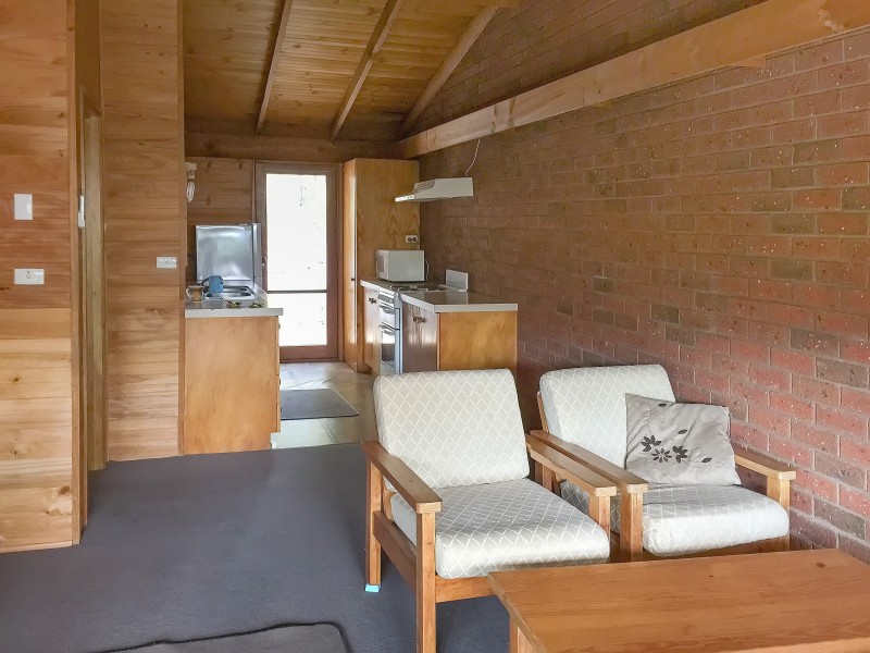 1 & 2/27 Changue Road (Merrijig), Mansfield VIC 3722