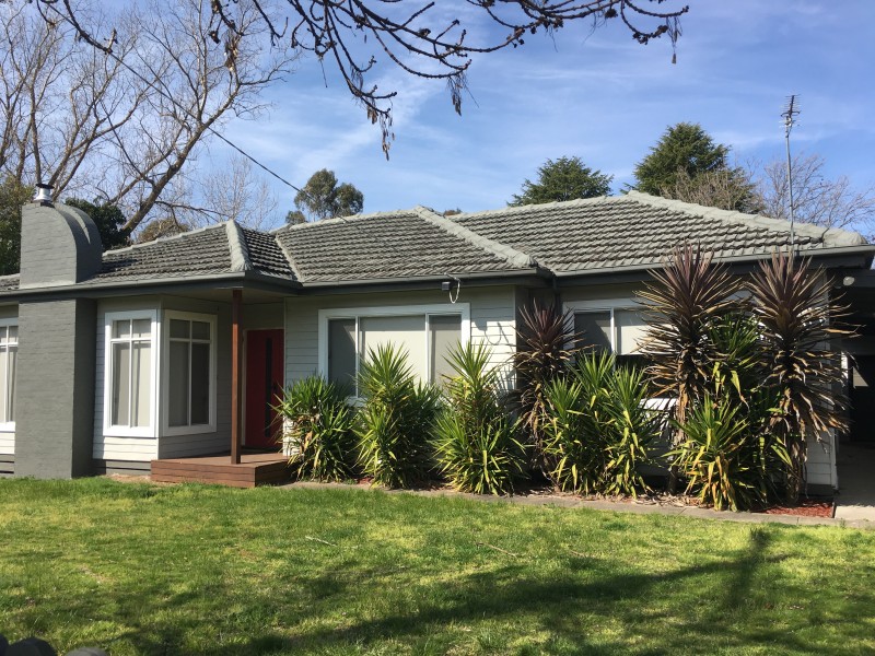 6 Kitchen Street, Mansfield VIC 3722