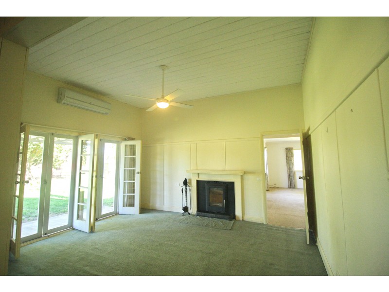 210 Malcolm Street, Mansfield VIC 3722