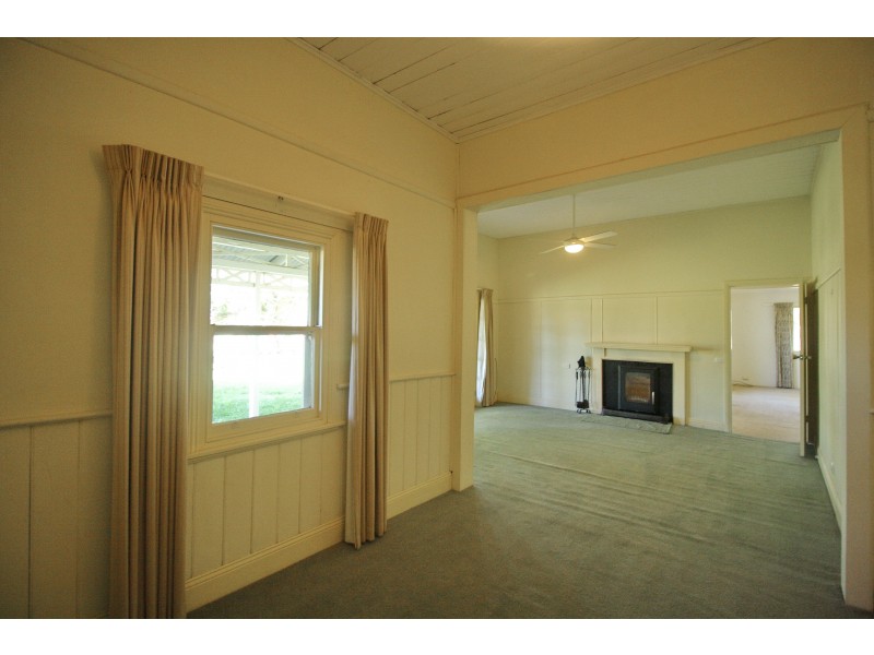 210 Malcolm Street, Mansfield VIC 3722