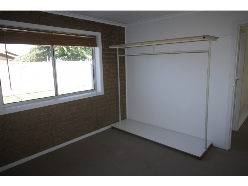 2/11 Early Street, Mansfield VIC 3722