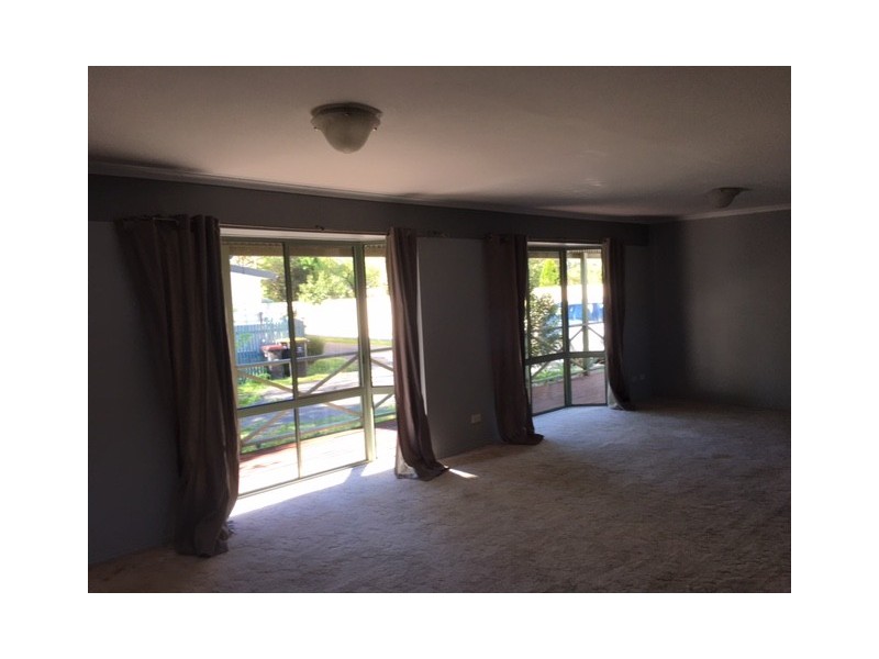 2/10 Malcolm Street, Mansfield VIC 3722