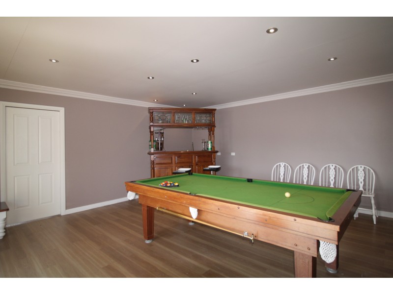 22 Cambridge Drive, Mansfield VIC 3722