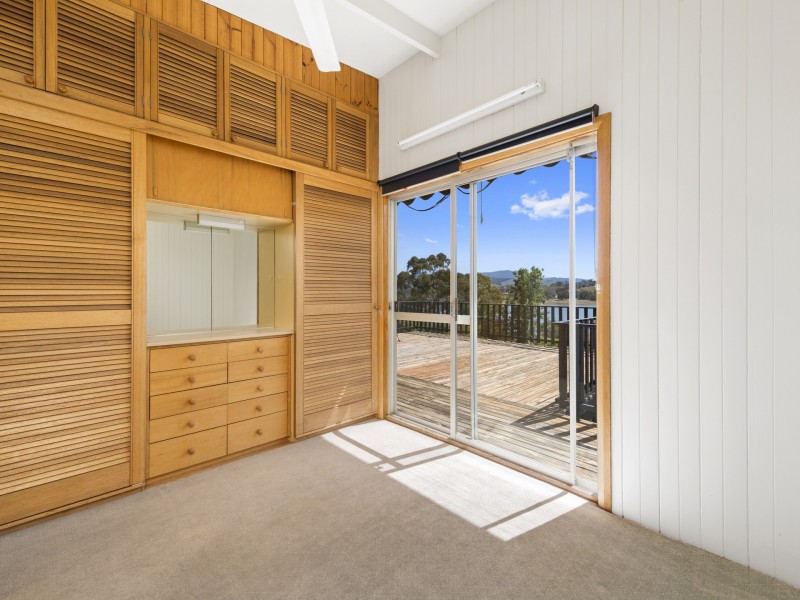 23 Dawn Crescent, Bonnie Doon VIC 3720