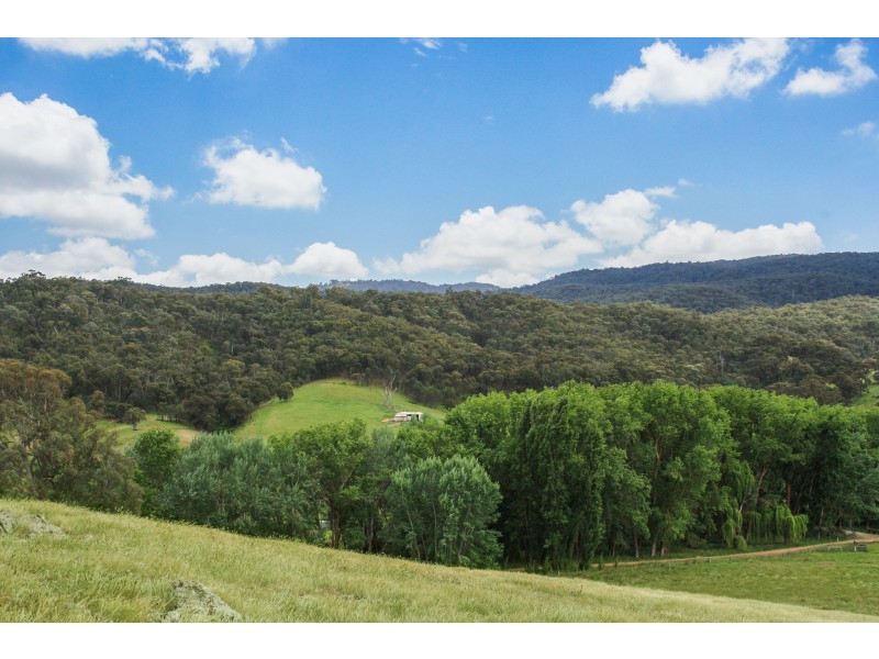 1 Red Box Lane, Bonnie Doon VIC 3720