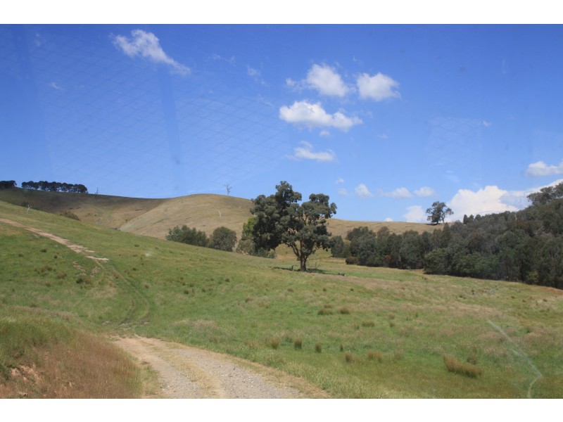 1 Yellow Box Lane, Bonnie Doon VIC 3720