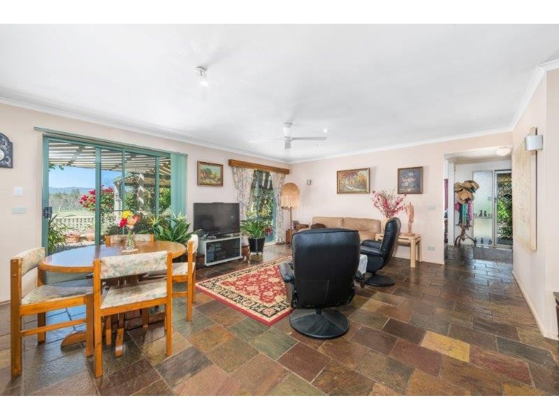 821 Howes Creek Road, Mansfield VIC 3722