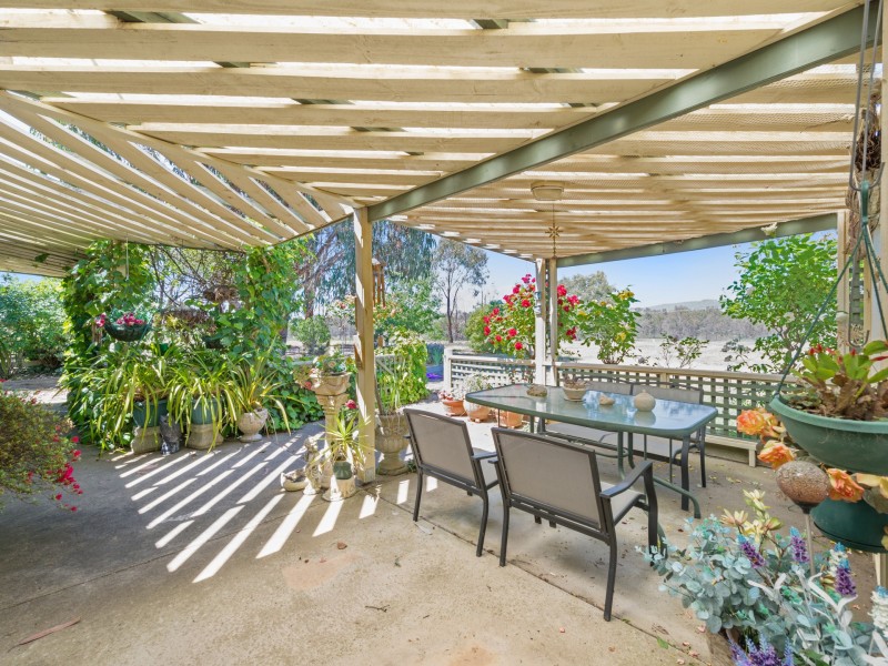 821 Howes Creek Road, Mansfield VIC 3722
