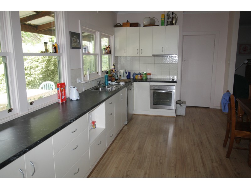 329 Buttercup Road, Merrijig VIC 3723