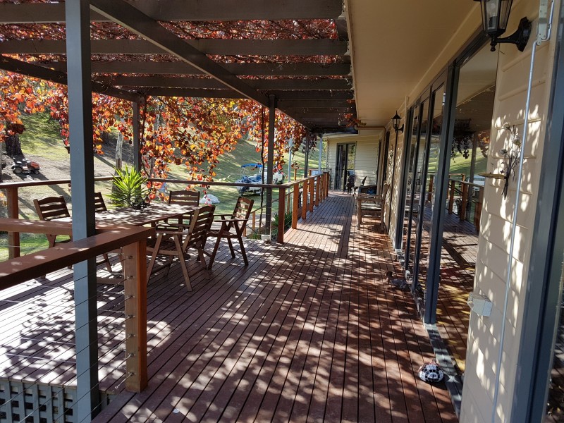 77 Willowlake Drive (Macs Cove), Mansfield VIC 3722