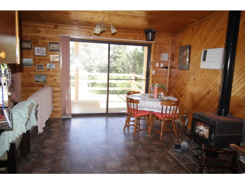 18 Valley Fair Rise, Macs Cove VIC 3723