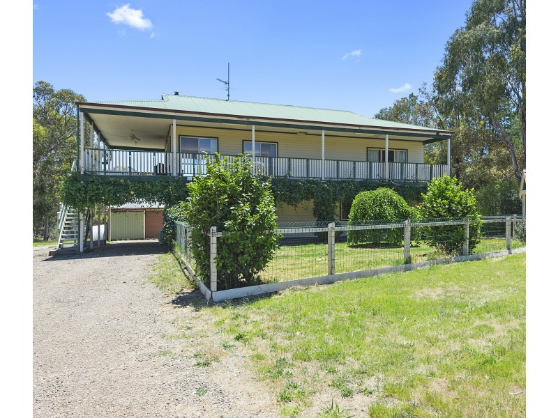 69 Willowlake Drive, Macs Cove VIC 3723