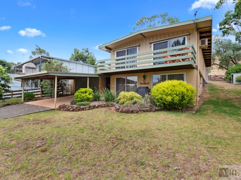 77 James Street, Bonnie Doon VIC 3720