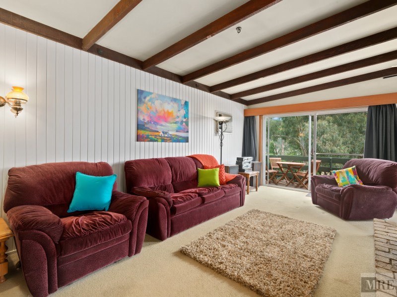 77 James Street, Bonnie Doon VIC 3720