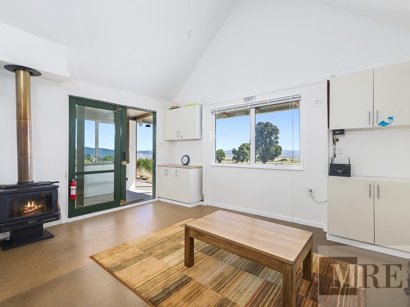 680 Glenroy Road, Merrijig VIC 3723