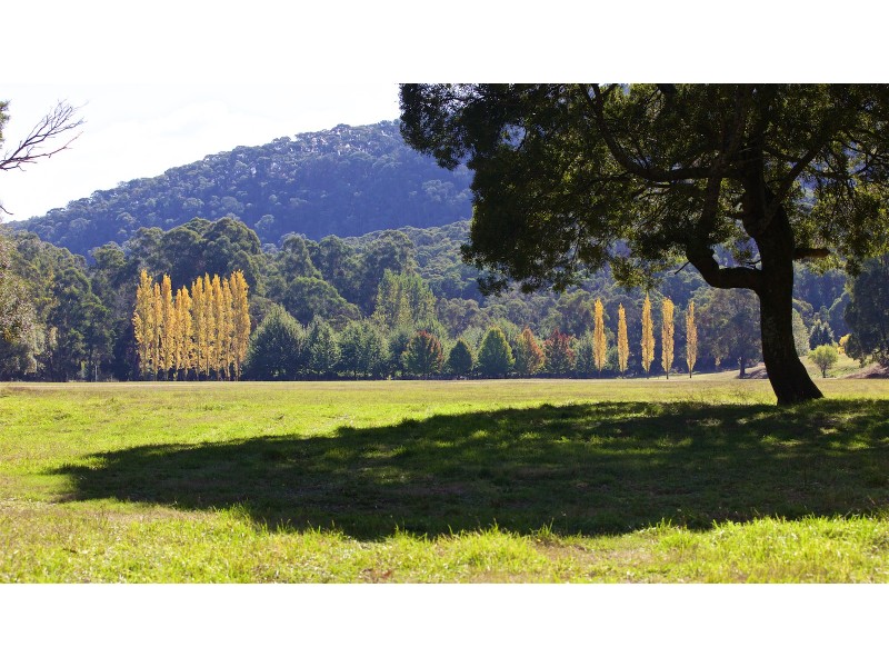 2/2487 Mt Buller Road, Merrijig VIC 3723