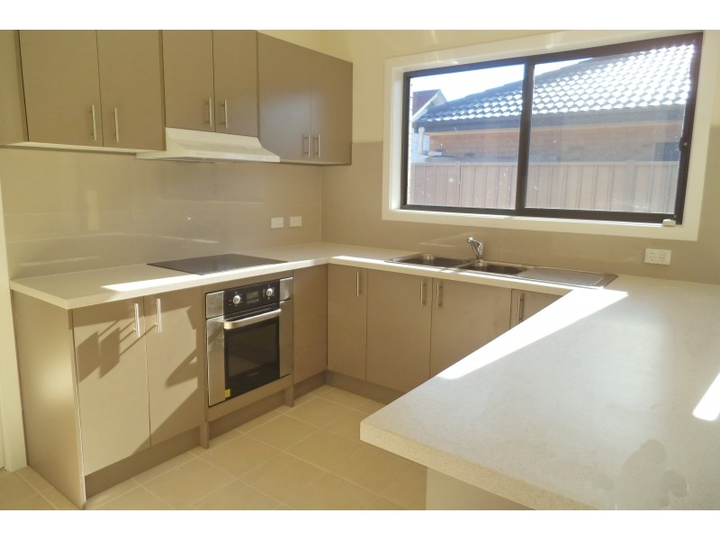 2/22 Malcolm Street, Mansfield VIC 3722