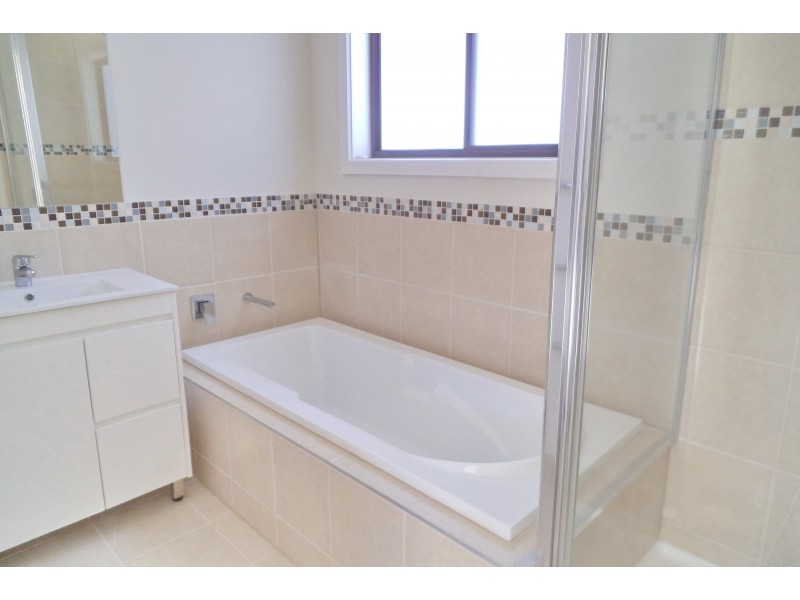 2/22 Malcolm Street, Mansfield VIC 3722