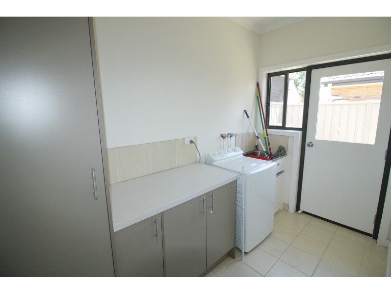 2/22 Malcolm Street, Mansfield VIC 3722