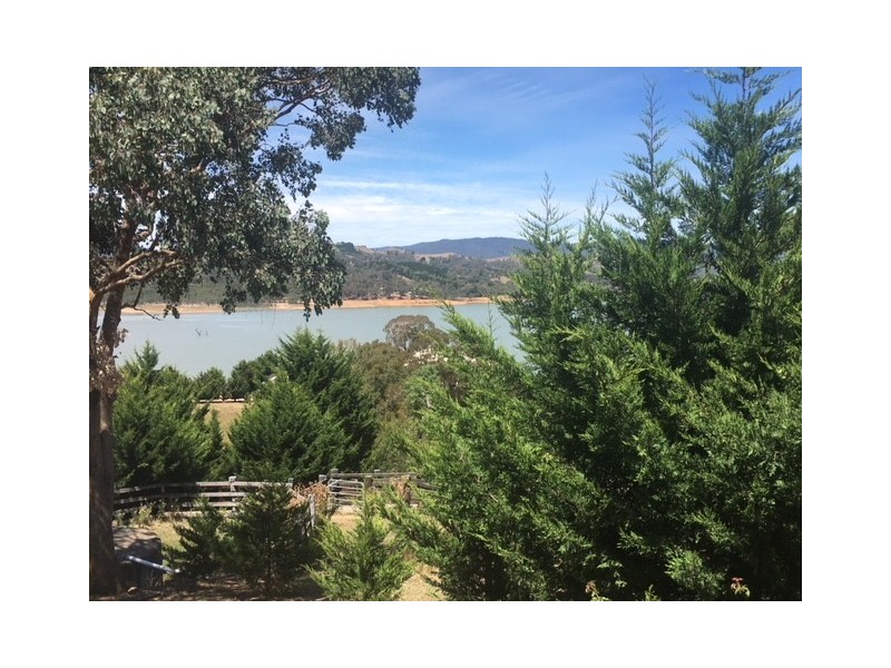 310 Ford Drive, Mansfield VIC 3722