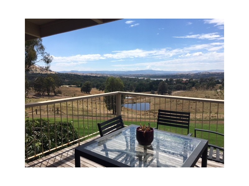 310 Ford Drive, Mansfield VIC 3722