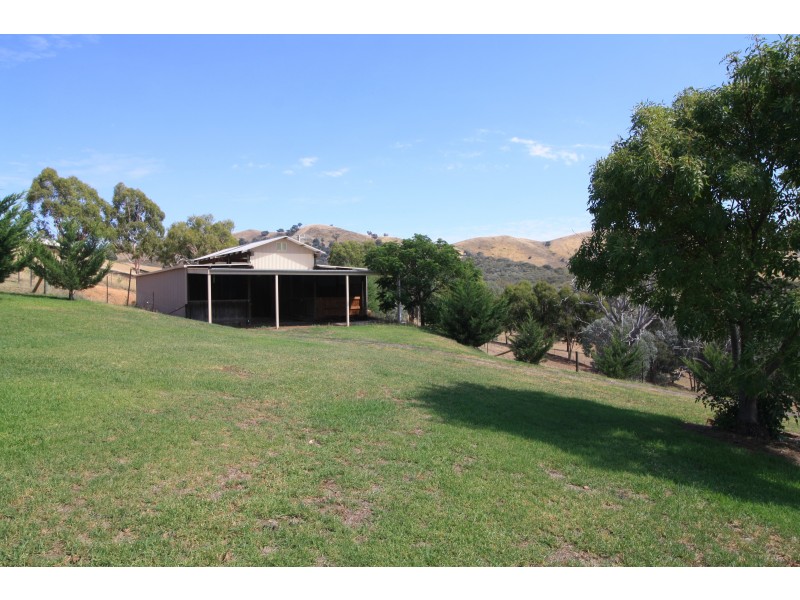310 Ford Drive, Mansfield VIC 3722