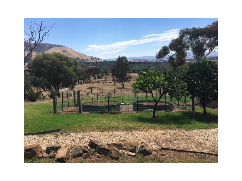 310 Ford Drive, Mansfield VIC 3722