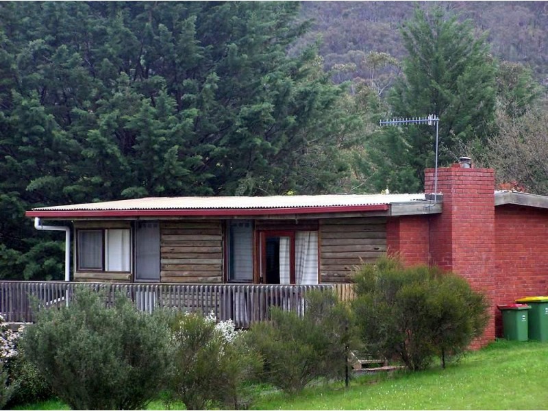 12 Village Way, Macs Cove VIC 3723