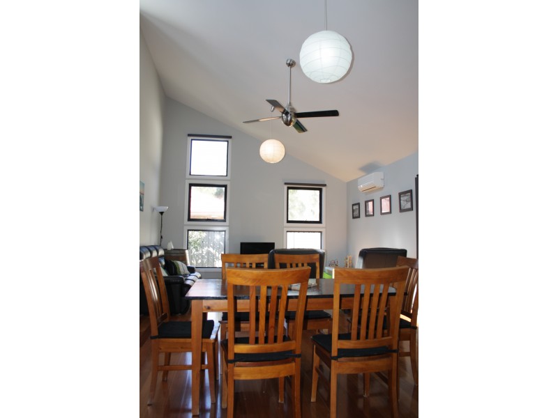 6 Chanro Court, Bonnie Doon VIC 3720