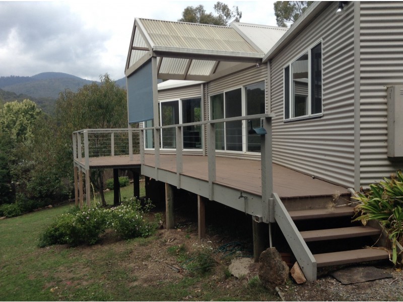 25 Changue Road, Merrijig VIC 3723