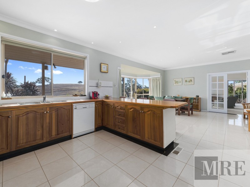 32 Box Court, Mansfield VIC 3722