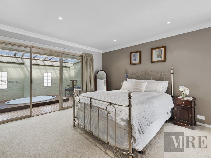 32 Box Court, Mansfield VIC 3722