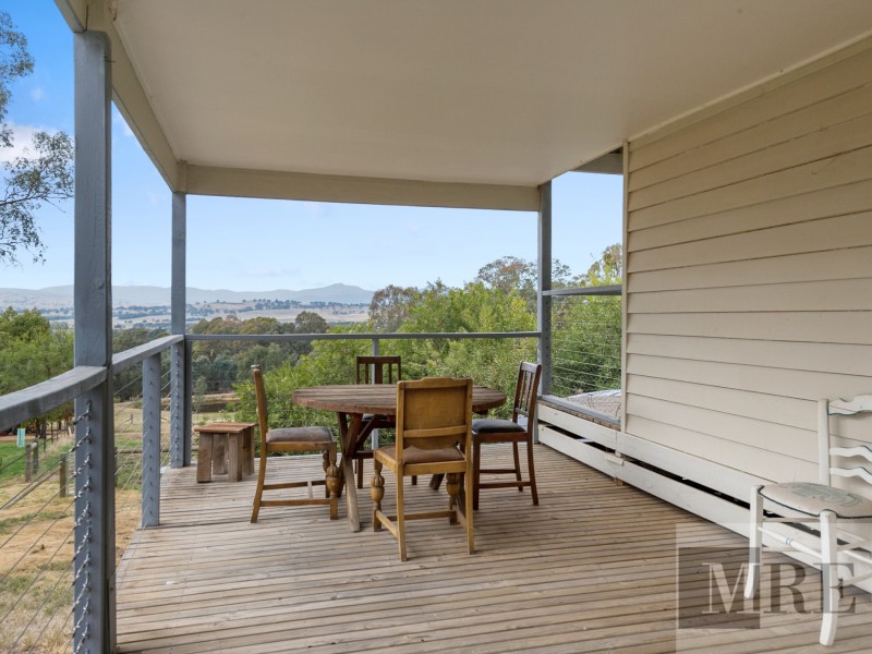 239 Rifle Butts Road, Mansfield VIC 3722