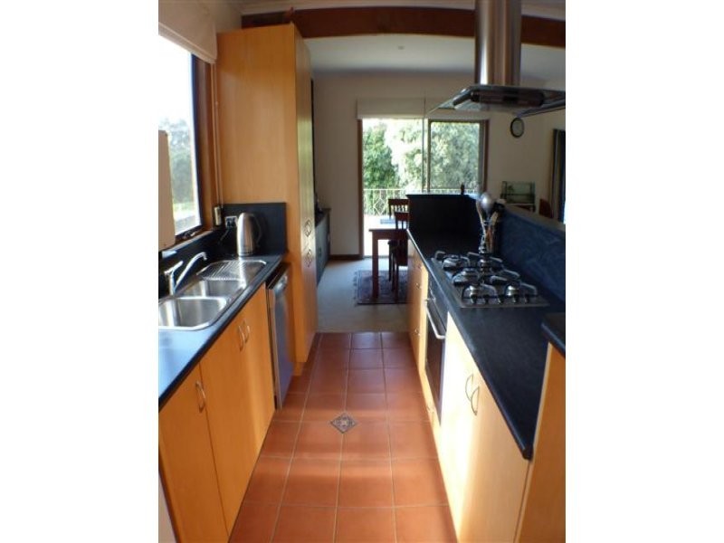 39 Elvins Street, Mansfield VIC 3722