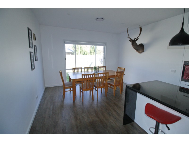 6 Galway Court, Mansfield VIC 3722