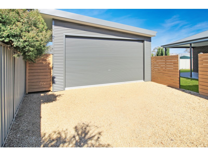 6 Galway Court, Mansfield VIC 3722