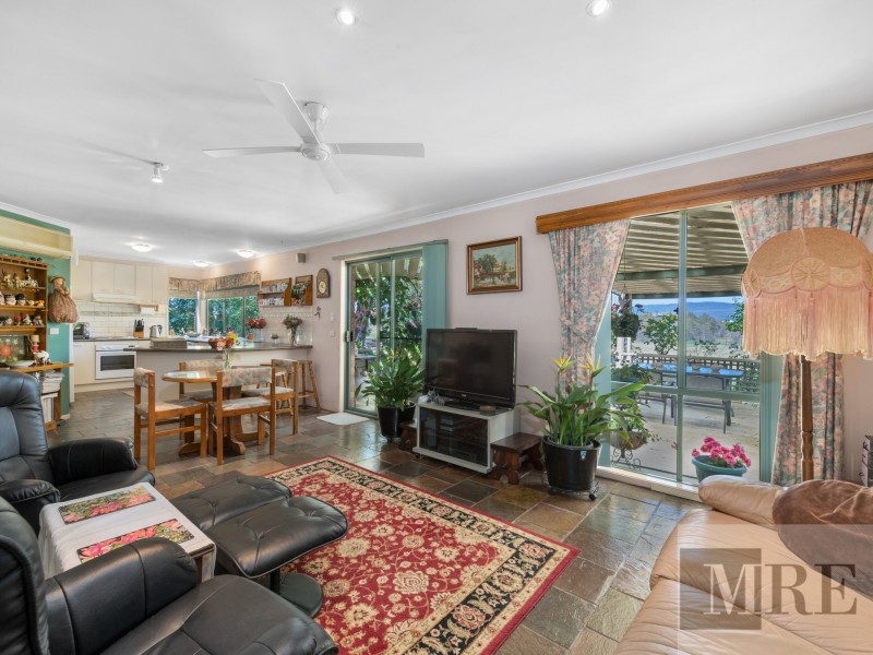 821 Howes Creek Road, Mansfield VIC 3722
