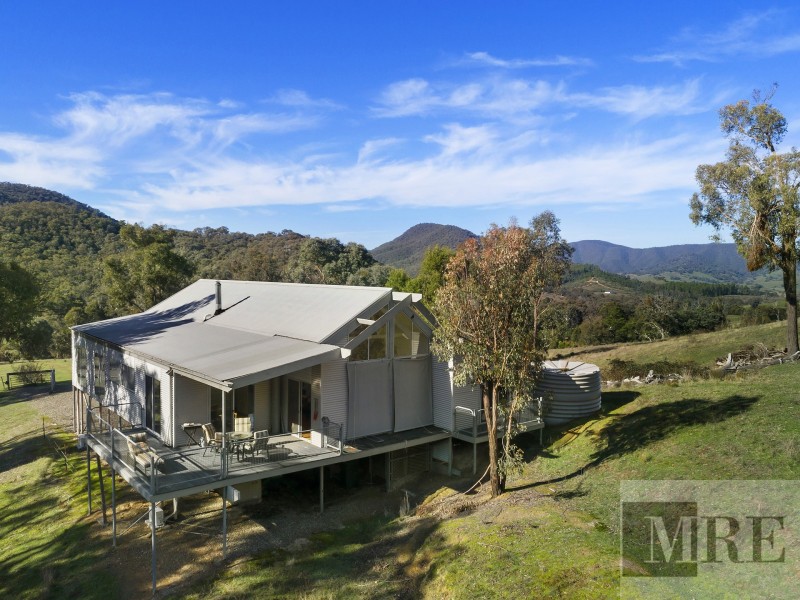 1874 Mansfield-Woods Point Road, Macs Cove VIC 3723